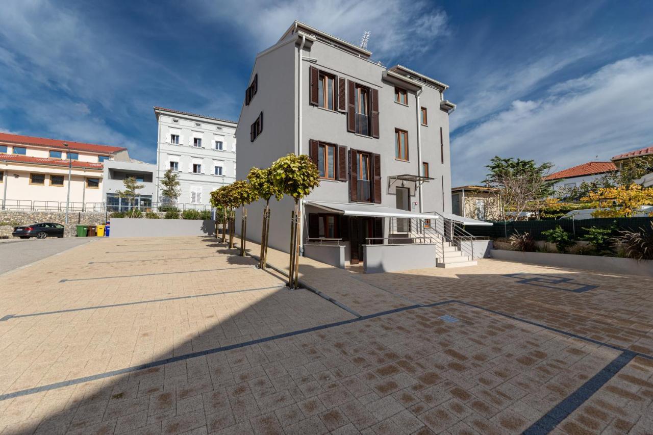 Apartments Crnekovic III Baška Buitenkant foto