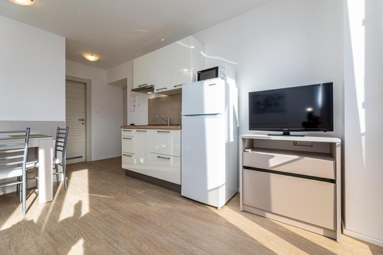 Apartments Crnekovic III Baška Buitenkant foto