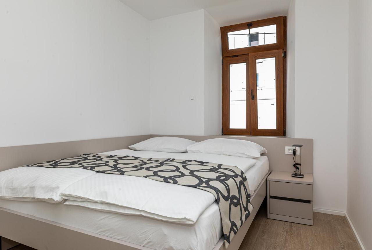 Apartments Crnekovic III Baška Buitenkant foto
