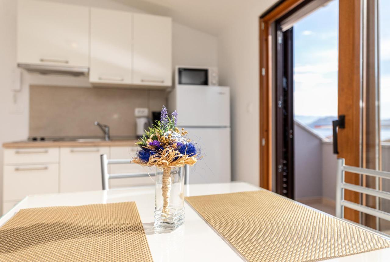 Apartments Crnekovic III Baška Buitenkant foto