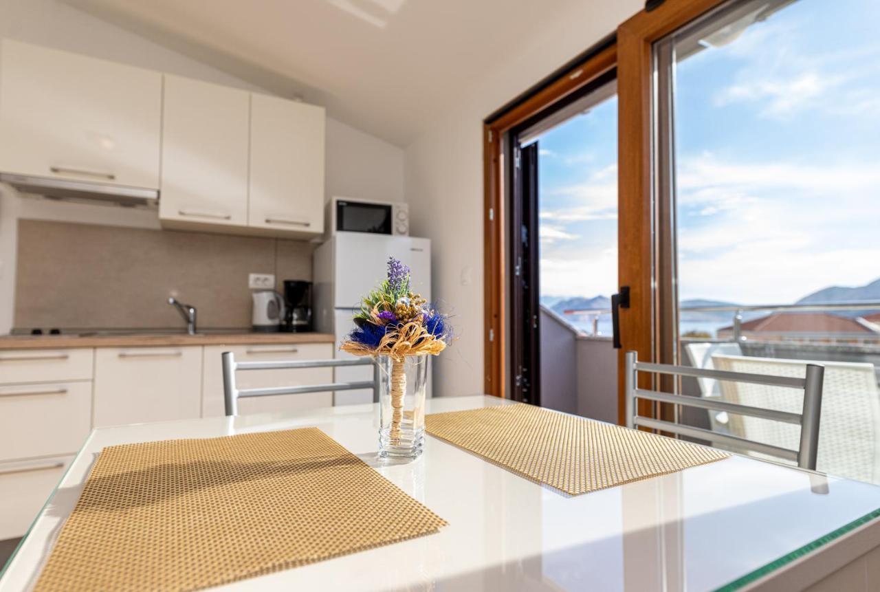 Apartments Crnekovic III Baška Buitenkant foto