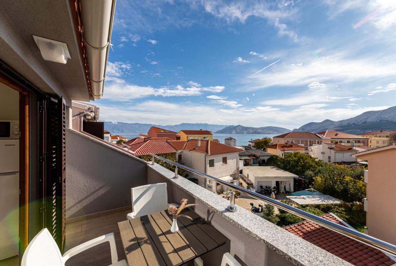 Apartments Crnekovic III Baška Buitenkant foto